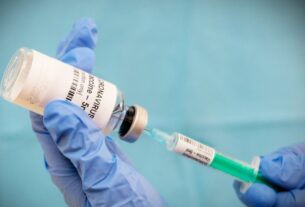 Venden supuestas vacunas contra COVID